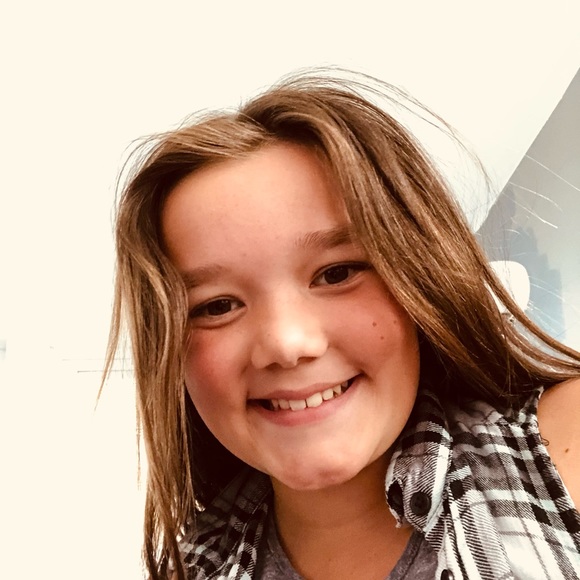 Meet your Posher, Maddison - Picture 1 of 3